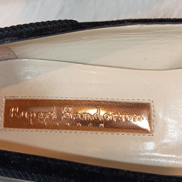 Rupert Sanderson  Designer Black Patent Leather Pumps Sz 38.5/ 8